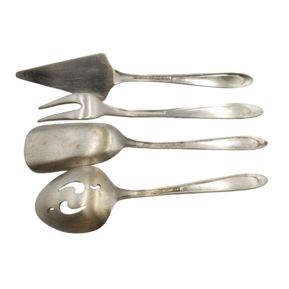 Vintage Meriden Silverplate Co. Serving Utensils First Lady Pattern Set Of 4 - Picture 3 of 11